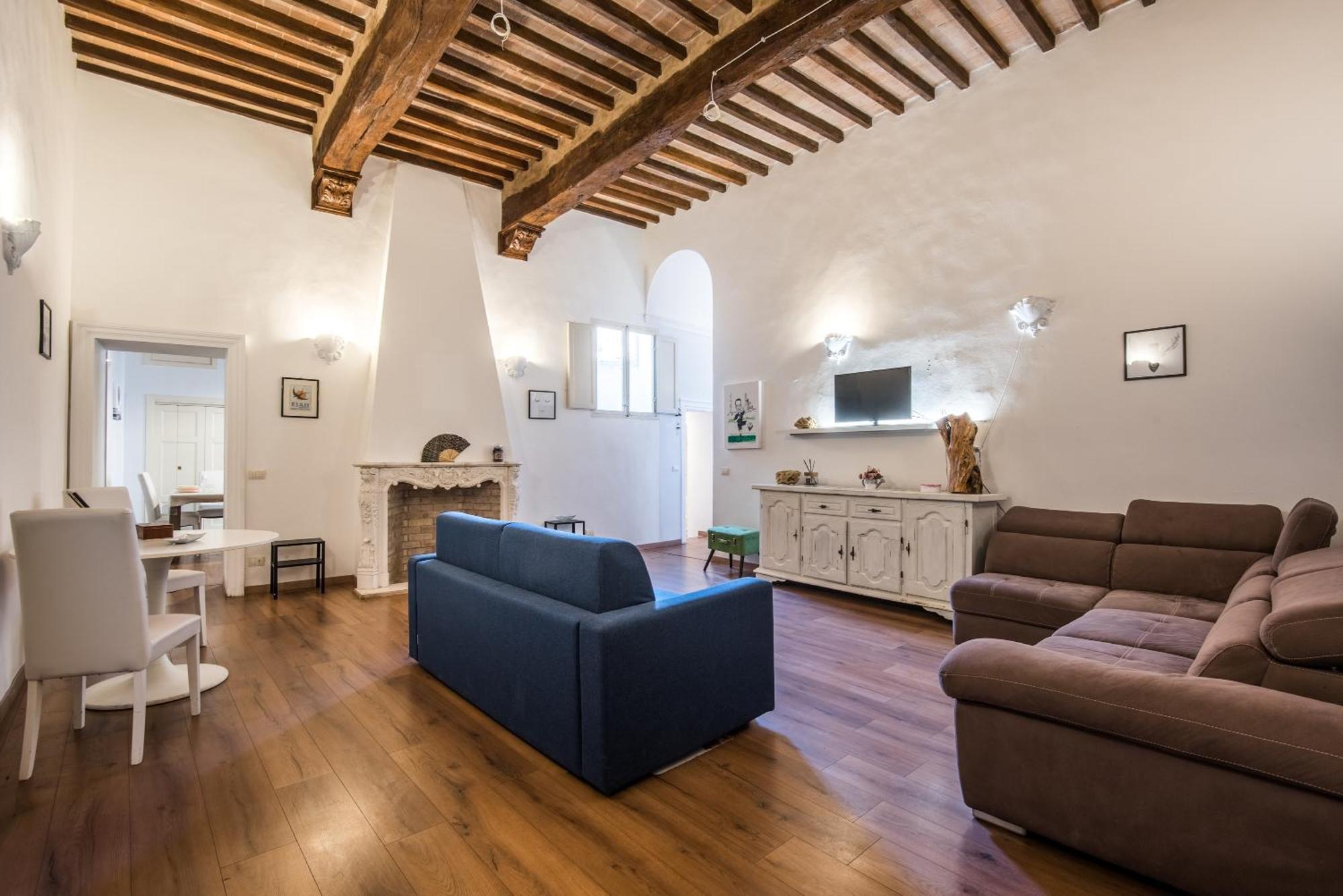 Incantevole Appartamento Banchi Di Sopra Siena Exterior foto