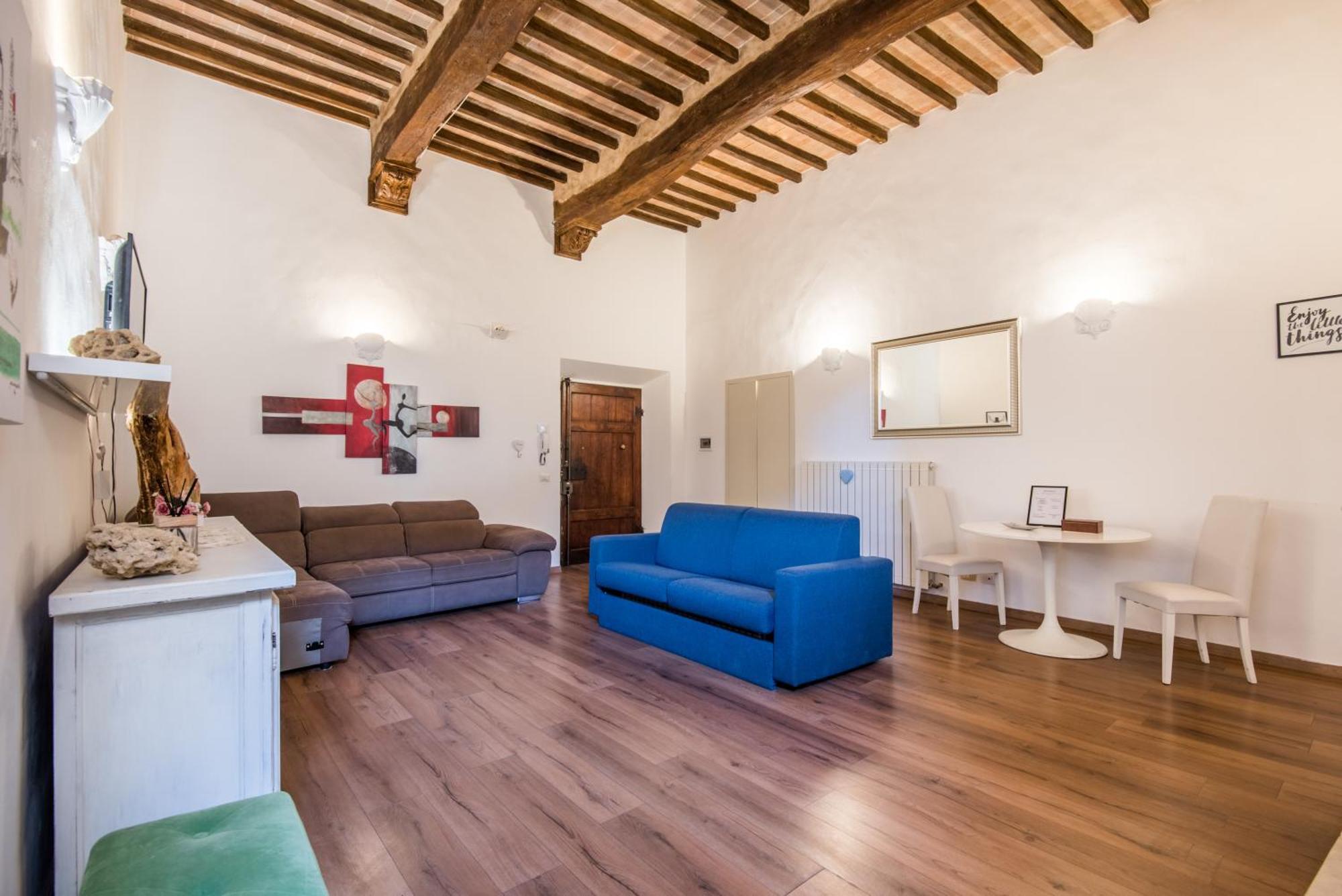 Incantevole Appartamento Banchi Di Sopra Siena Exterior foto